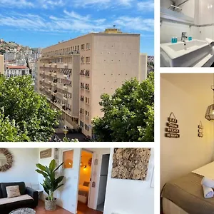 Pres Du Vieux Port Dans Le Quartier Du Panier Marseilles